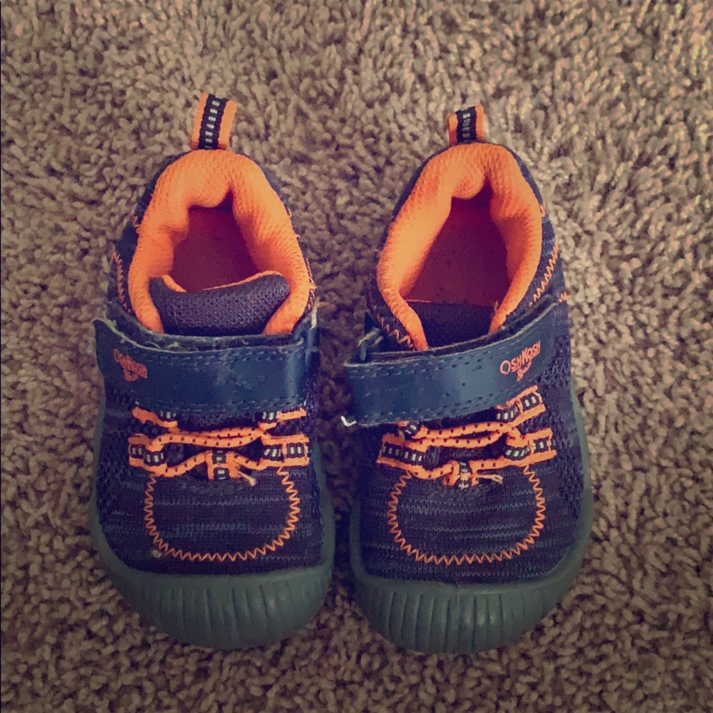 OshKosh Shoes
